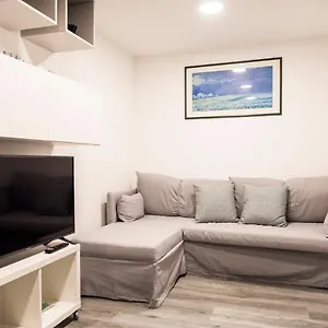 https://contemporary-2-bedroom-flat-near-university.italymilanhotels.net