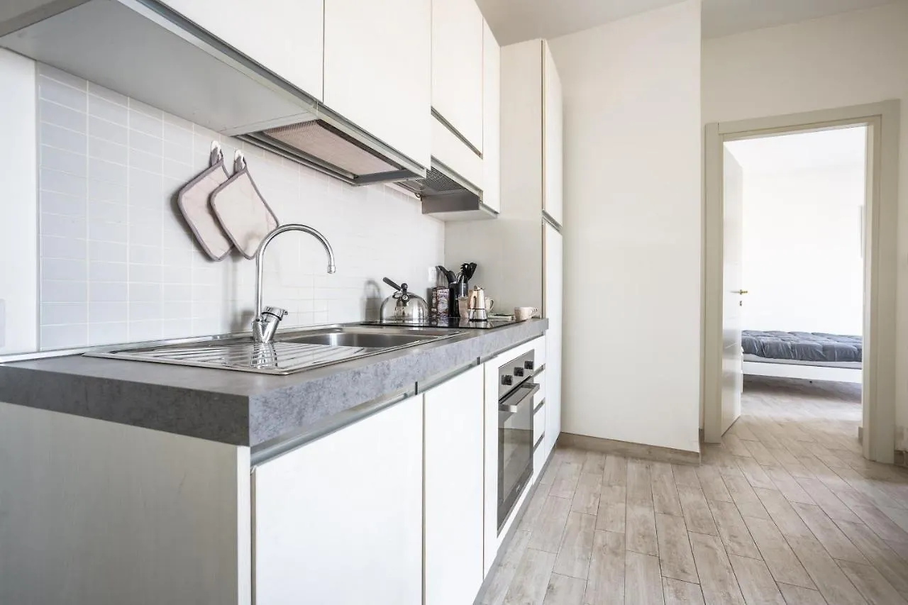 Urban Retreat -Private Parking+Terrace Apartment Rome