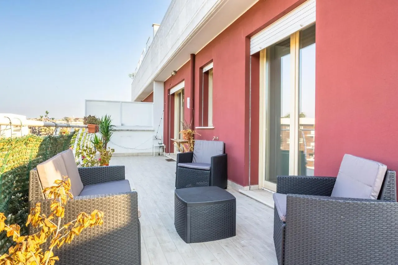 Urban Retreat -Private Parking+Terrace Apartment Rome 0*,