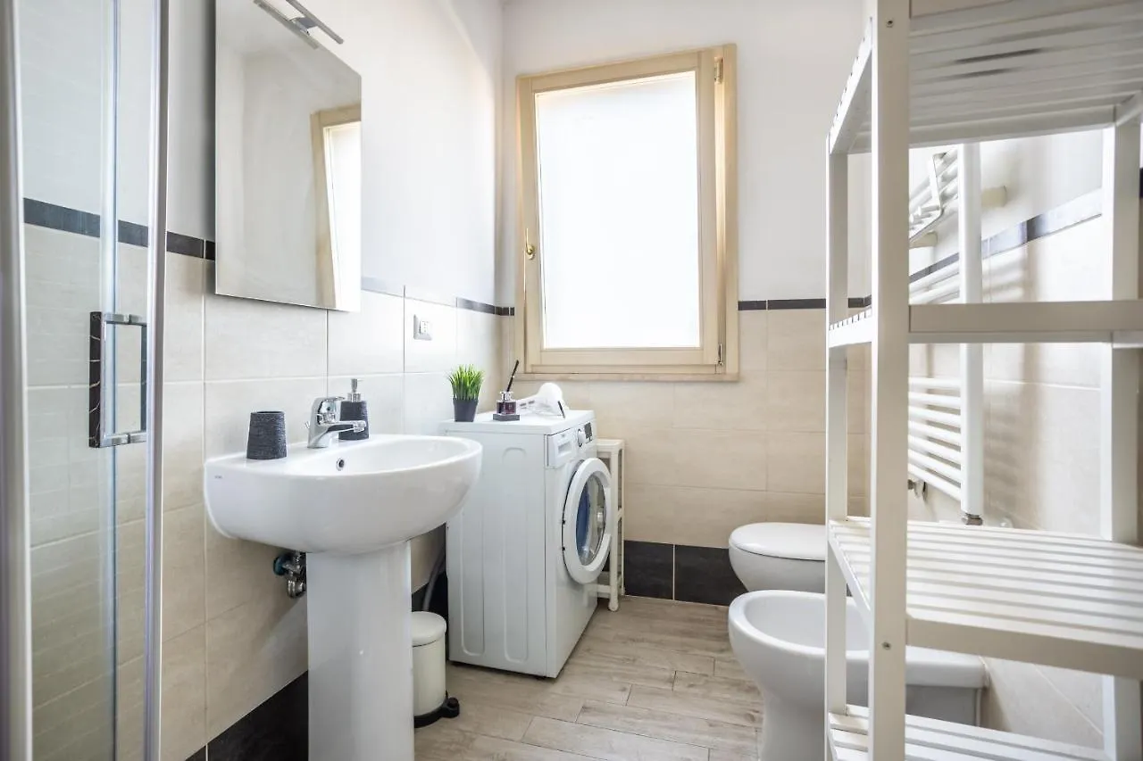 Urban Retreat -Private Parking+Terrace Apartment Rome 0*,  Italy